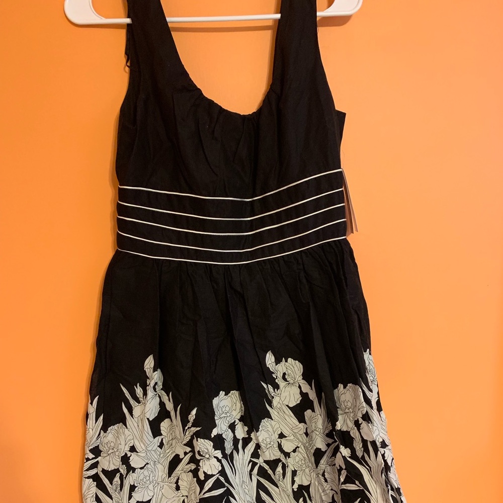 NWT Size 10 Adorable Dress💜💜💜